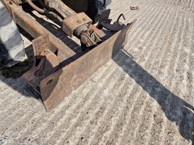 Lot 2018 Kubota K008-3 Rubber Tracks, Blade, Offset, Piped, Expanding Undercarriage, Roll Bar