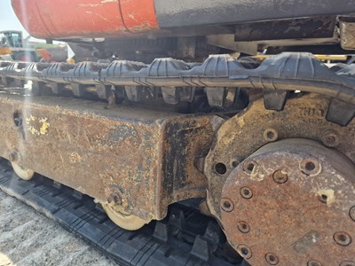 Lot 2018 Kubota K008-3 Rubber Tracks, Blade, Offset, Piped, Expanding Undercarriage, Roll Bar