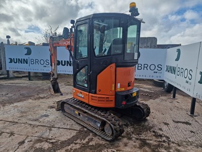 Lot 2019 Hitachi ZX26U-6 Rubber Tracks, Blade, Offset, Whites Manual QH, Piped