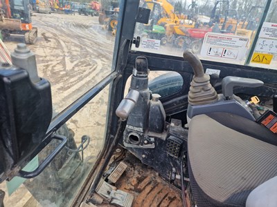 Lot 2019 Hitachi ZX26U-6 Rubber Tracks, Blade, Offset, Whites Manual QH, Piped