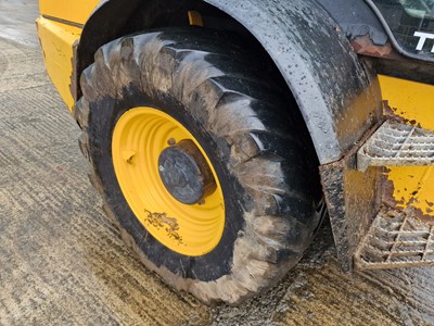 Lot 2014 JCB TM320S Agri, Turbo Powershift Articulated Telehandler, Pin & Cone Headstock, Joystick Controls, SRS, A/C