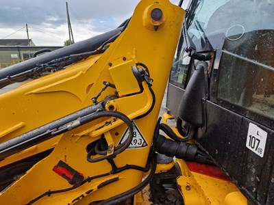 Lot 2014 JCB TM320S Agri, Turbo Powershift Articulated Telehandler, Pin & Cone Headstock, Joystick Controls, SRS, A/C