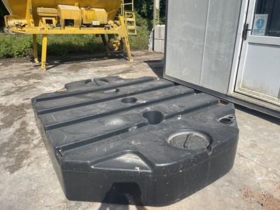 Lot Full Length Weigh Bridge & Office