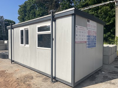 Lot Full Length Weigh Bridge & Office
