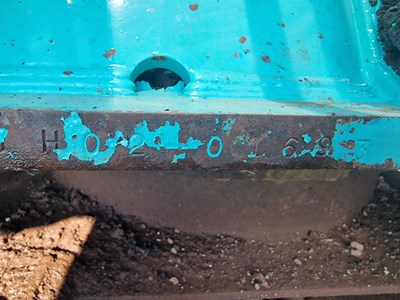 Lot 2002 Kobelco SK135SRLC, 700mm Steel Tracks, Blade, CV, Geith Hydraulic QH, Piped, A/C, 40" Bucket