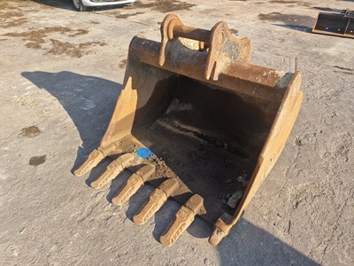 Lot Rhinox 48" Digging Bucket 65mm Pin to suit 13 Ton Excavator