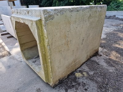 Lot 200cm x 140cm x 140cm Concrete Culvert, 100cm x 100cm Inner, 5.5 Ton