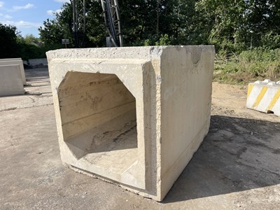 Lot 200cm x 140cm x 140cm Concrete Culvert, 100cm x 100cm Inner, 5.5 Ton