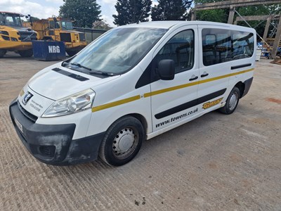 Lot 78 - Peugeot Expert 9 Seater Minibus, 6 Speed, Side Doors (Reg. Docs. Available, Tested 12/23)