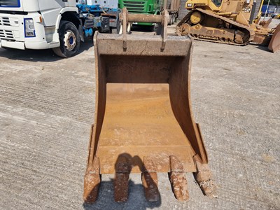 Lot BMC 60" Digging Bucket 90mm Pin to suit 30 Ton Excavator