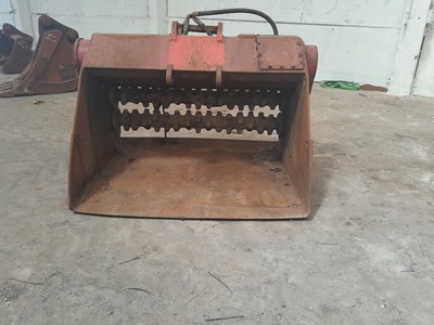 Lot 200 - Ideachip Oy 72" Screener Bucket to suit 20/30 Ton Excavator (Spares)