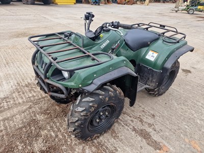 Lot 2010 Yamaha Grizzly 350cc 4WD Petrol Quad Bike, Reverse Gear