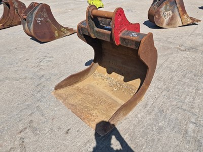 Lot Digbits 36" Clay Bucket 65mm Pin to suit 13 Ton Excavator (Pin Centres 38cm, Dipper Width 27.5cm)