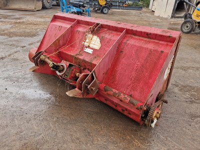 Lot 184 - Hi Spec PTO Driven Root Chopping Bucket to suit Loader