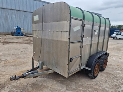 Lot 47 - NC Green-Top 242 Twin Axle Livestock Trailer, Segregation Gate