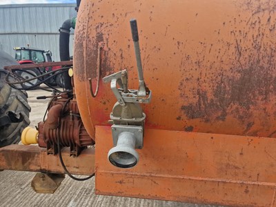 Lot 101 - Horn Twin Axle PTO Driven Vacuum Tanker/Dust Suppression Tanker