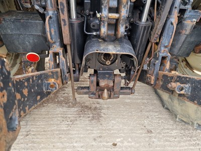 Lot 81 - Valtra 6650 4WD Tractor, 2 Spool Valves, Push Out Hitch, A/C, 420/85R38 Rear,  340/85R28 Front