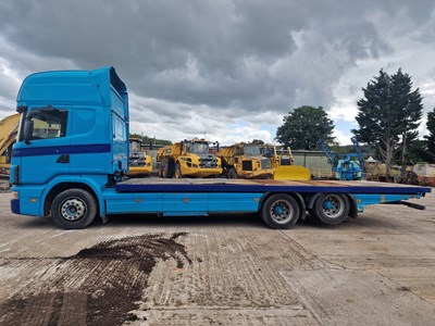 Lot 58 - 2004 Scania 124L-420 Red Dot 6x2 Rear Lift Flat Bed Lorry, Drawbar Spec, Manual Gear Box, A/C (Reg. Docs. & Plating Certificate Available)