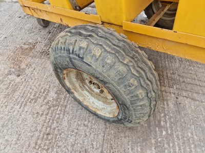 Lot 167 - Trailer Engineering H2500 2500Lite Single Axle Plastic Water Bowser