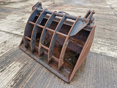 Lot Strickland 60" Hydraulic Grab Bucket to suit Forklift