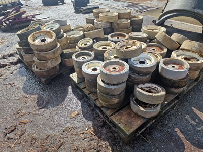 Lot 313 - Selection of Wheels to suit Access Platform