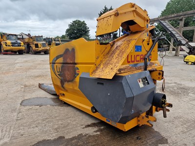 Lot 2011 Lucas Castor 20R Straw Chopper to suit 3 Point Linkage