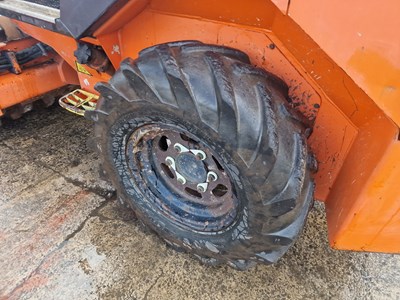 Lot 209 - 2007 Rammax RW3005SPT Single Drum Vibrating Pad Foot Roller, Blade