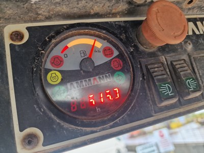 Lot 209 - 2007 Rammax RW3005SPT Single Drum Vibrating Pad Foot Roller, Blade