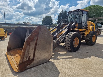 Lot 2016 JCB 437 Wheeled Loader, High Tip Bucket, High Lift Boom, Reverse Camera, Auto Lube, A/C