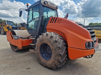 Lot 318 - 2018 Hamm H13i Single Drum Vibrating Roller, Padfoot Shells