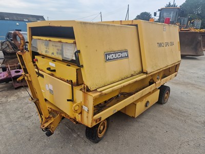 Lot Houchin Twin Axle 100KvA Generator, Cummins Engine