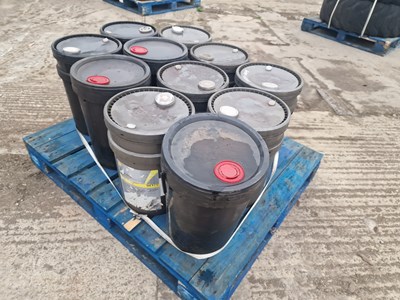 Lot Pallet of Various Oils