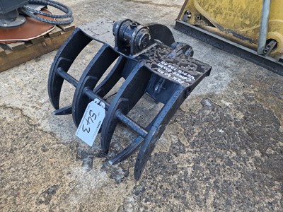 Lot Unused Mechanical Mini Digger Grapple - 40mm Pin (Pin Centre 20cm, Dipper Width 13.5cm)