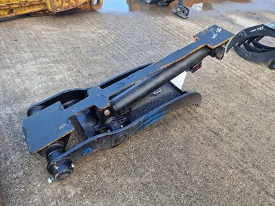 Lot Ubused Hydraulic Excavator Thumb to fit 4 to 6 tonne