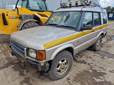 Lot 674 - Landrover Discovery 4WD 5 Speed (Non Runner)(Reg. Docs. Available)