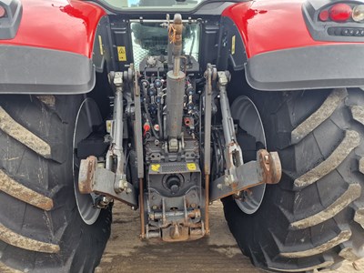 Lot 2017 Massey Ferguson 8740 4WD Tractor, Front Linkage, Dyna VT, Front Suspension, Cab Suspension, Air Brakes, 5 Spool Valves, Auto Guide Ready, Push Out Hitch, Rear Wheel Weights, A/C