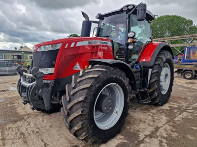 Lot 2017 Massey Ferguson 8740 4WD Tractor, Front Linkage, Dyna VT, Front Suspension, Cab Suspension, Air Brakes, 5 Spool Valves, Auto Guide Ready, Push Out Hitch, Rear Wheel Weights, A/C