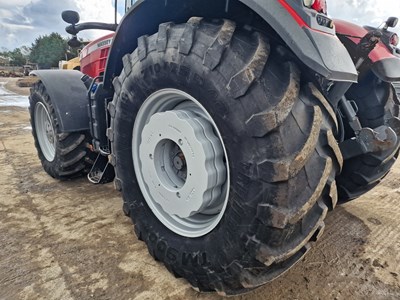 Lot 2017 Massey Ferguson 8740 4WD Tractor, Front Linkage, Dyna VT, Front Suspension, Cab Suspension, Air Brakes, 5 Spool Valves, Auto Guide Ready, Push Out Hitch, Rear Wheel Weights, A/C