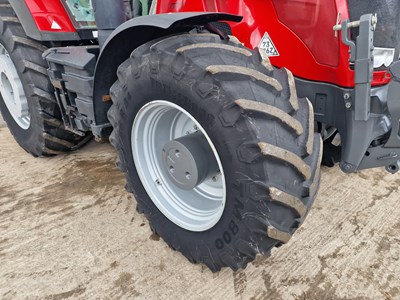 Lot 2017 Massey Ferguson 8740 4WD Tractor, Front Linkage, Dyna VT, Front Suspension, Cab Suspension, Air Brakes, 5 Spool Valves, Auto Guide Ready, Push Out Hitch, Rear Wheel Weights, A/C