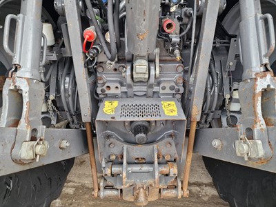 Lot 2017 Massey Ferguson 8740 4WD Tractor, Front Linkage, Dyna VT, Front Suspension, Cab Suspension, Air Brakes, 5 Spool Valves, Auto Guide Ready, Push Out Hitch, Rear Wheel Weights, A/C