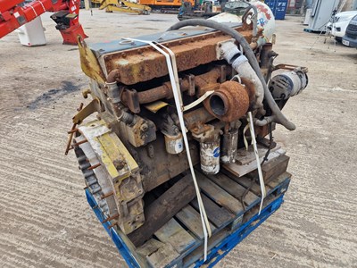 Lot Cummins 6 Cylinder Engine