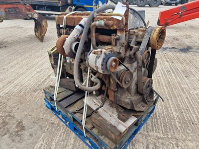 Lot Cummins 6 Cylinder Engine