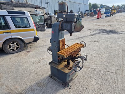 Lot 590 - Dronsfield 400Volt Milling Machine