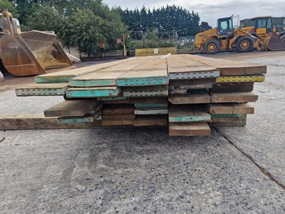 Lot 546 - Bundle of 10' Scaffolding Boards