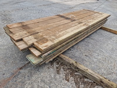 Lot 546 - Bundle of 10' Scaffolding Boards