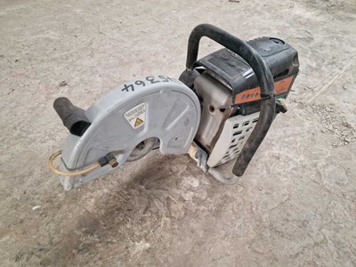 Lot 28 - Makita DPC6430 Petrol Quick Cut Saw