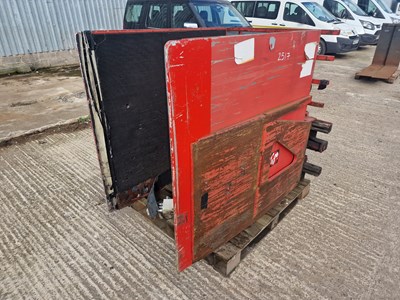 Lot 477 - Hydraulic Bale Clamp to suit Forklift