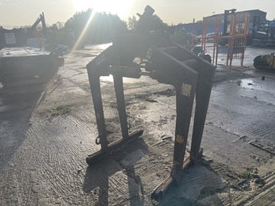 Lot 487 - Hydraulic Block Grab to suit Crane