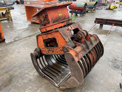 Lot 554 - NPK DG-16 Hydraulic Rotating Selector Grab to suit 13 Ton Excavator