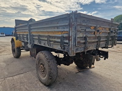 Lot 677 - Bedford TK 4x4 Drop Side Flat Bed Lorry (Non Runner)